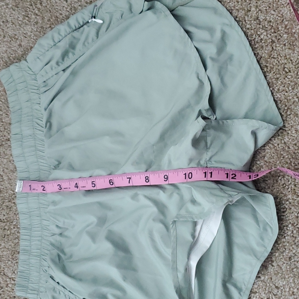 ACTA high waisted running shorts. - Picture 12 of 13
